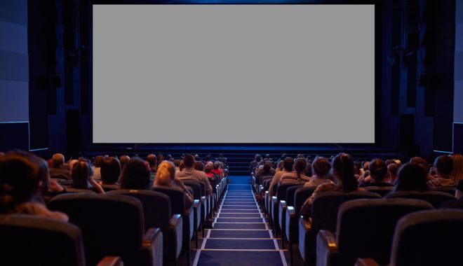 O mamă cu doi copii nu a primit bilete la cinema: 