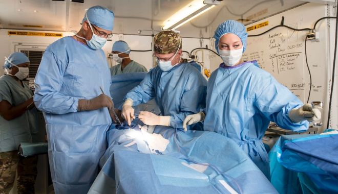 Studiu. Pacienții infectați cu COVID-19 prezintă un risc mai ridicat de deces după o intervenție chirurgicală - image-1591104229.jpg