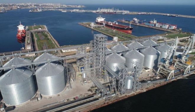 Cerealele ucrainene au generat o activitate record în portul Constanţa