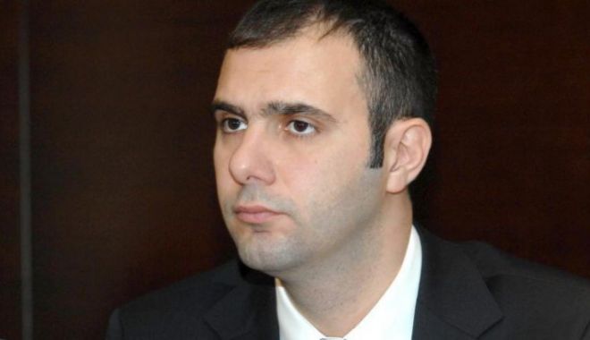 Fostul șef al ANAF, condamnat definitiv la 5 ani de închisoare, a dispărut fără urmă - image201204171202144641serbanpop-1530112901.jpg