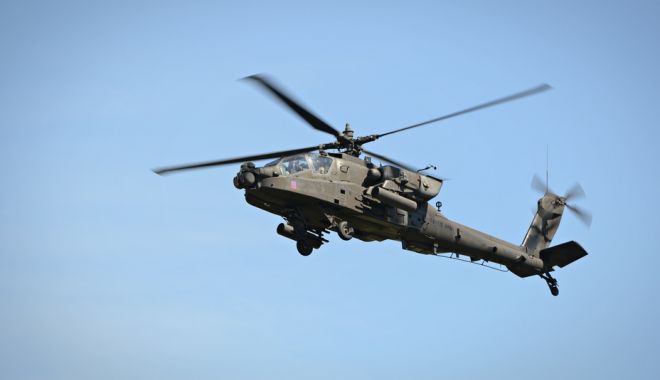 85 de elicoptere americane au ajuns într-o bază belgiană, înainte de a pleca spre România, Germania, Letonia și Polonia - image201505142012486770elicopter-1549274365.jpg