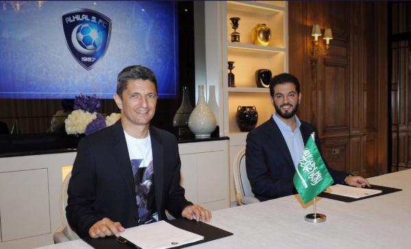 ​VIDEO OFICIAL / Răzvan Lucescu, antrenor la Al Hilal / Românul va primi patru milioane de euro pe an - image201906302323121341razvanluc-1561904951.jpg