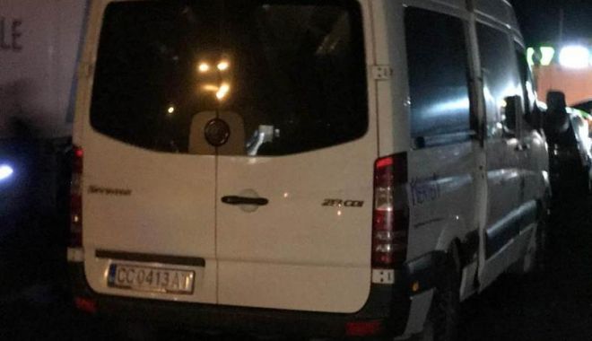 Atenție, ȘOFERI! Jafuri VIOLENTE pe Autostradă! - image20190782324551941microbuz-1562672471.jpg