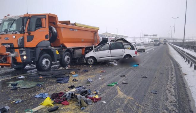 Accident grav pe autostrada A1: Trei morți și un rănit după ce un autoturism a intrat într-un utilaj de deszăpezire - image202101112453260141accidentg-1610357641.jpg