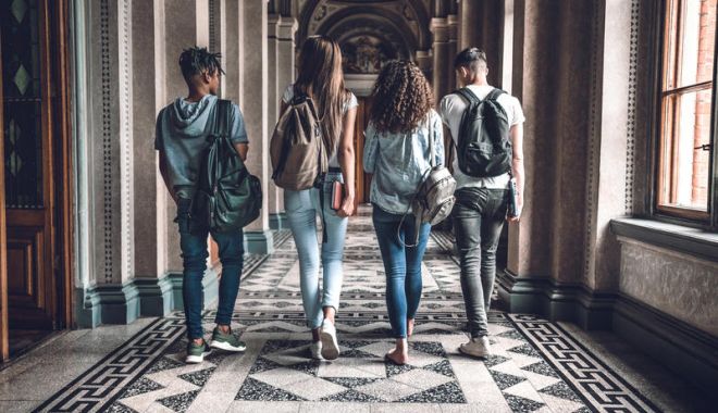 Asociație studențească din Olanda, suspendată după o excursie șocantă de inițiere la București