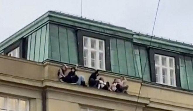 Cehia/Atac la universitate: Poliţia a consolidat măsurile de securitate în jurul instituţiilor de învăţământ şi al altor clădiri publice