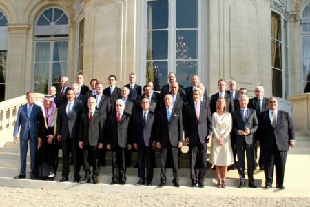 Siria aduce critici conferinței de la Paris, la care nu a fost invitată - imageresize-1410872211.jpg