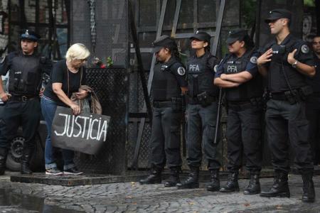 Procurorul care a acuzat-o pe președinta Argentinei, UCIS - imageresize-1425628527.jpg