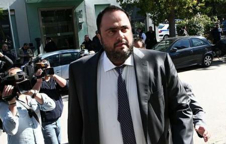 Patronul lui Olympiakos Pireu și-a amendat jucătorii cu 500.000 de euro - imageresize2-1425369096.jpg