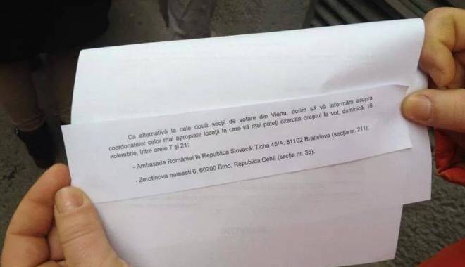 Foto. Incredibil până unde s-a ajuns! Iată ce li s-a propus românilor din Viena - imagine-1416142393.jpg
