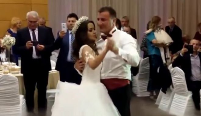 VIDEO. Imagini de la nunta lui Marian Godină. Filmarea cu dansul mirilor, virală pe Internet - imaginidelanuntaluimariangodina-1526982242.jpg