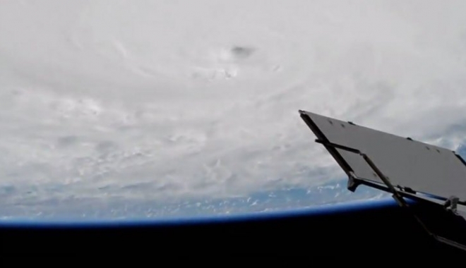 VIDEO. Cum arată uraganul Matthew din spațiu. Imaginile de la NASA te vor îngrozi - imagininasaurganulmatthew3274560-1475587753.jpg