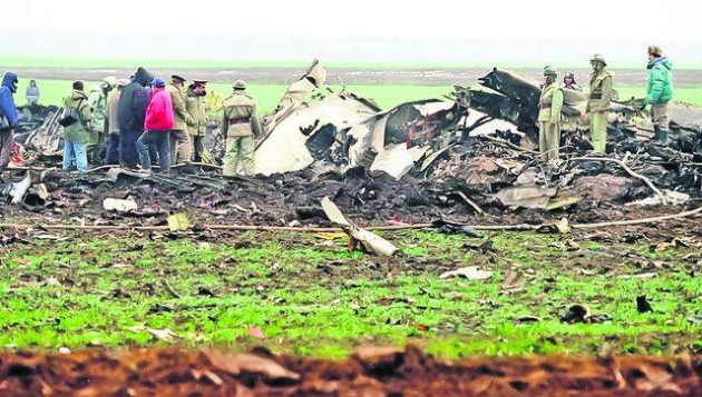 TRAGEDIE AVIATICĂ. TOȚI pasagerii unui avion au MURIT - img-1450777071.jpg