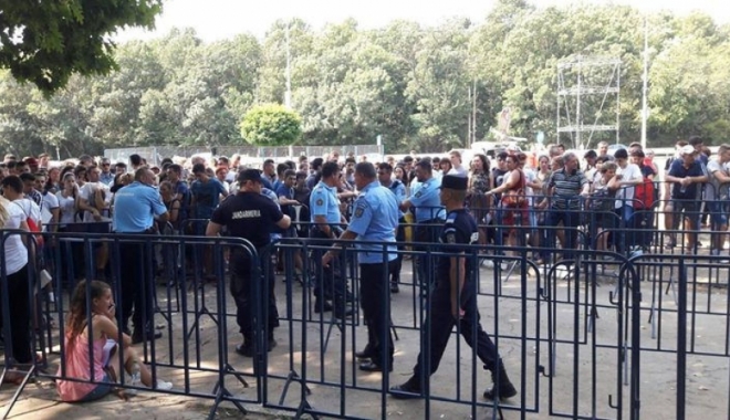SCANDAL la Academia de Poliție! Bareme de corectare și TESTE GREȘITE la examenul de admitere - img-1502260712.jpg