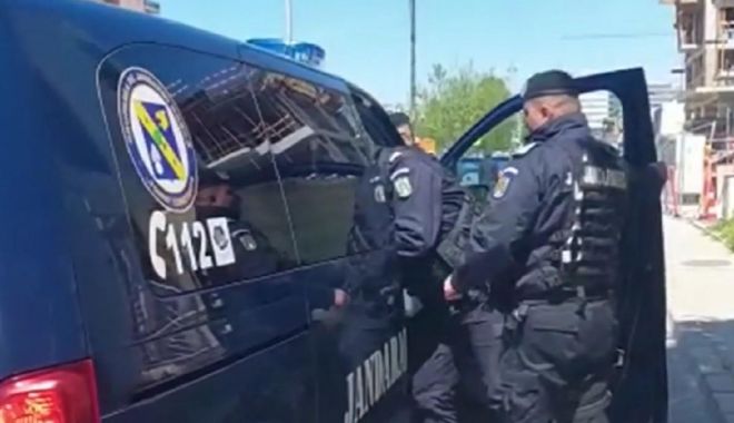 Cetățeanul străin care încerca să vândă droguri de mari risc, la un festival din Mamaia, arestat pentru 30 de zile - img-1683122720.jpg