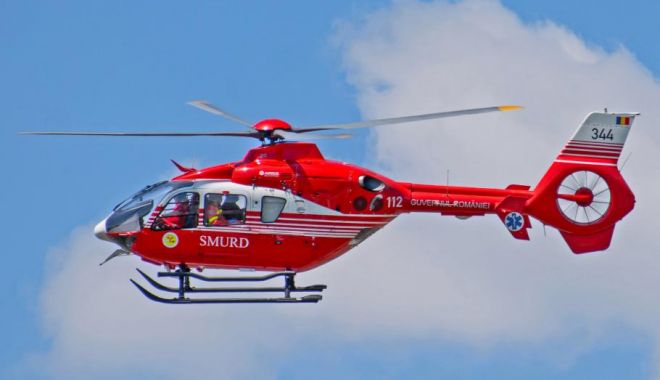 Fată de 14 ani, căutată de mai mulți scafandri. În zonă a fost trimis inclusiv un elicopter SMURD