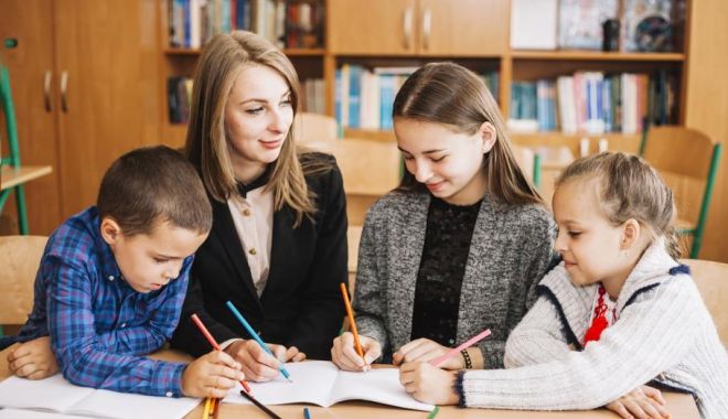Elevii români din Ucraina vor primi burse de studiu - img-1697120969.jpg