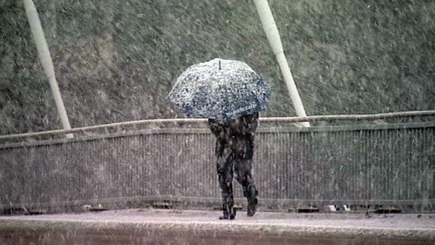 Temperaturi mai coborâte decât cele obişnuite, până la jumătatea lunii decembrie