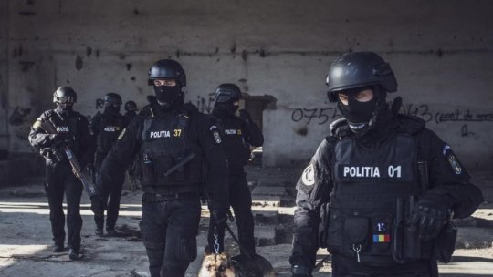 Rețea de droguri destructurată. Tânăr de 28 de ani, arestat pentru vânzări de canabis - img-1778311367.webp