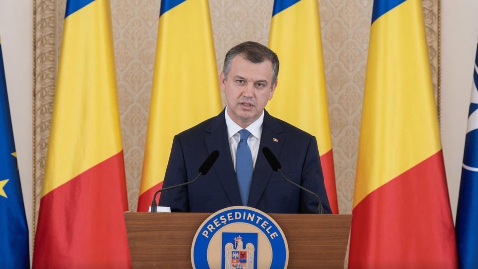 Foto - Prim-ministrul desemnat: de la jurnalism la politică, omul crescut în cercul lui Traian Băsescu