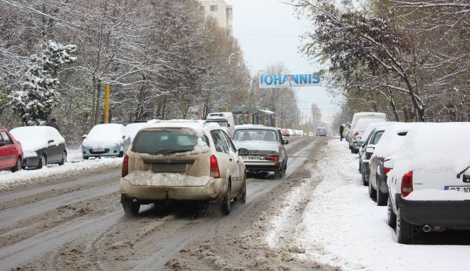 IMAGINI DE BASM / Prima ninsoare din această iarnă la Constanța - img0450-1417341082.jpg