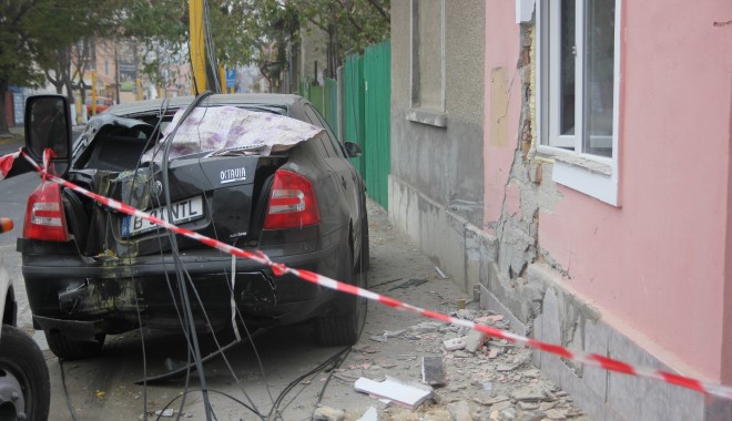 IMAGINI INCREDIBILE / Vezi aici dezastrul de pe strada Ion Rațiu (GALERIE FOTO) - img0857-1321877092.jpg