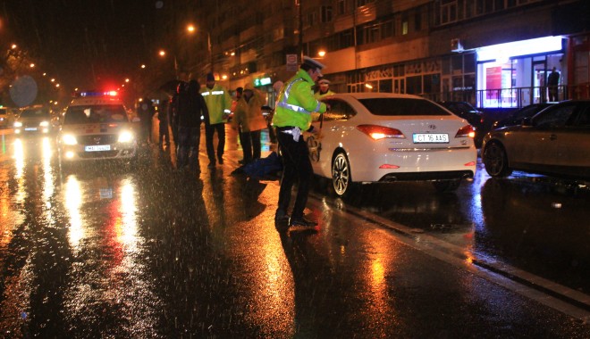 Galerie FOTO. Grav accident rutier în Constanța. O femeie a murit strivită sub roțile unei mașini! UPDATE - img1013-1414437742.jpg