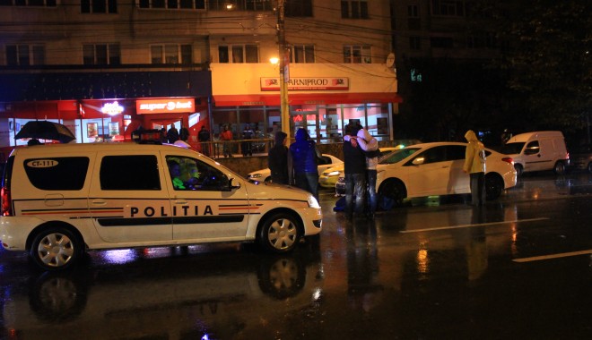 Galerie FOTO. Grav accident rutier în Constanța. O femeie a murit strivită sub roțile unei mașini! UPDATE - img1015-1414437754.jpg