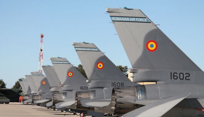 Încă şase aeronave F-16 olandeze vor sosi în următoarele luni în România