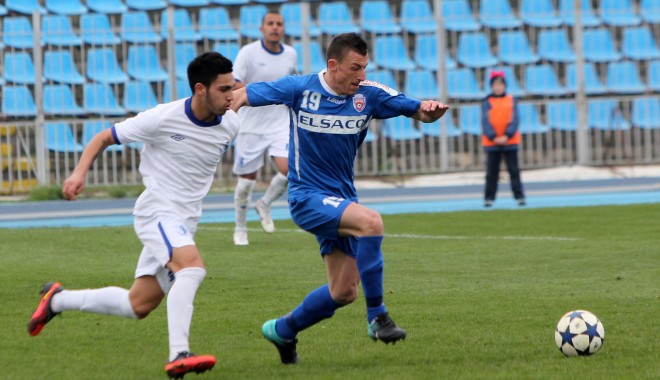 GALERIE FOTO / FC Farul a pierdut meciul cu Botoșani 0-2 - img1252-1364715636.jpg