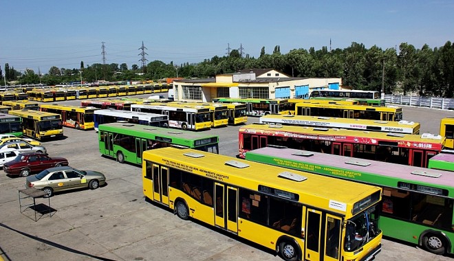 Cum circulă autobuzele RATC azi, mâine și vineri - img15481369224961a-1388563482.jpg
