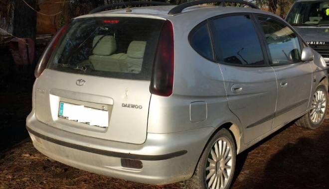 Mașină furată din Spania, găsită la graniță - img20141212wa0003-1418466582.jpg