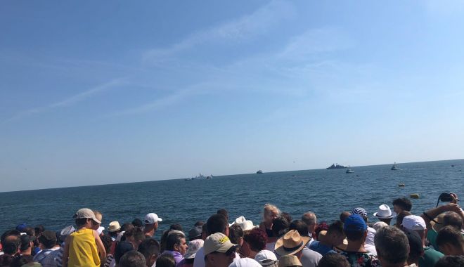 GALERIE FOTO. Ziua Marinei: Aproximativ 10.000 de turiști și constănțeni, prezenți la manifestările de pe Litoral - img20180815wa0006-1534322293.jpg