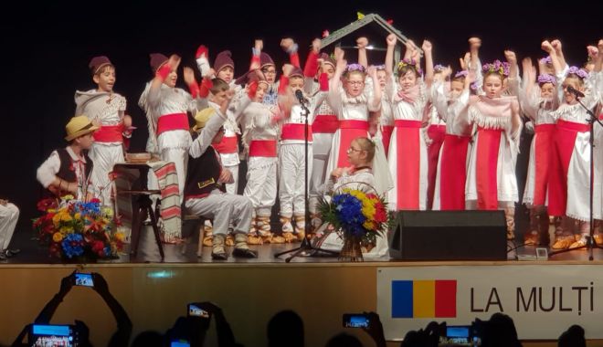 CENTENARUL MARII UNIRI SĂRBĂTORIT PRIN SPECTACOLUL  