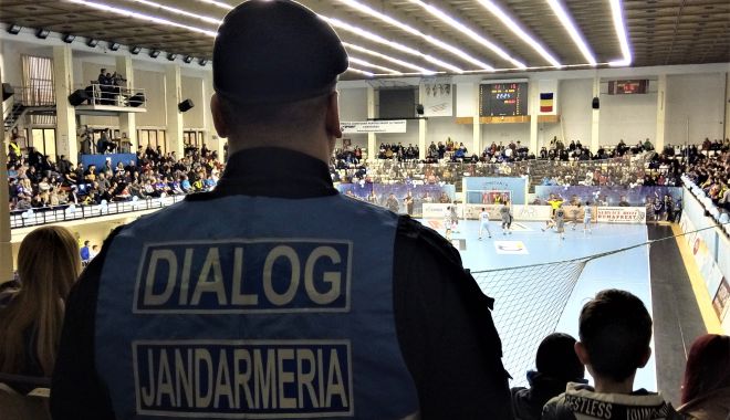 Weekend plin de evenimente, la Constanța! Jandarmii, la datorie - img20190216151558-1568961784.jpg