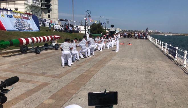 Marina militară, zi de sărbătoare. Jocuri marinărești, pe faleza Cazinoului - img20190815wa0021-1565857310.jpg