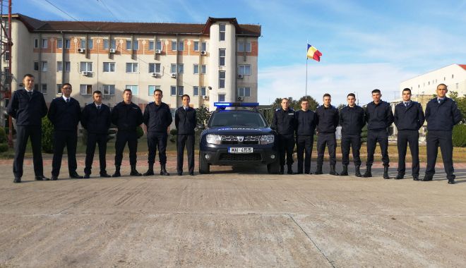 Tineri absolvenți, la Jandarmeria Constanța - img20190923084422-1569226721.jpg