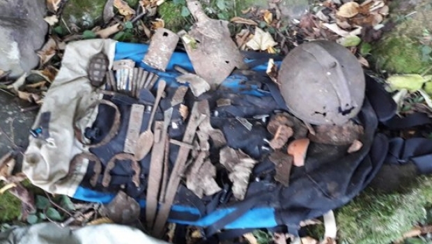 Rămășițele unui soldat, găsite întâmplător cu detectorul de metale - img20190925wa002948376800-1569413511.jpg
