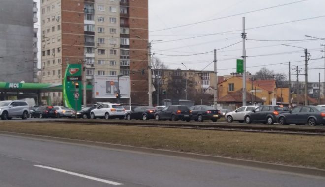 Consiliul Concurenţei investighează situațiile în care preţurile la combustibil au crescut foarte mult - img20220309wa0068884x500-1646896128.jpg