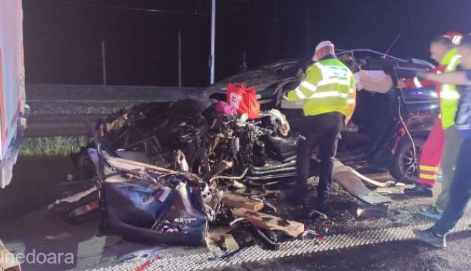 Şofer din Constanţa, rănit grav într-un accident pe autostradă! A încercat să evite o roată, dar a fost proiectat într-un camion - img20220525wa00021-1653464625.jpg