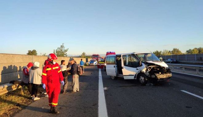 Accident după accident, pe autostradă! Tir întrat pe contrasens, șofer decedat