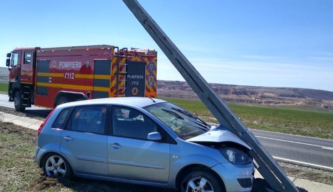 ACCIDENT LA CONSTANŢA! O victimă, după ce un autoturism a intrat în stâlp - img20230314wa0003-1678792909.jpg