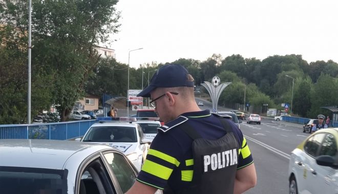 Acţiune cu efective mărite, la Constanţa. Poliţiştii au tras pe dreapta zeci de şoferi - img20230908wa0029-1-1694169305.jpg