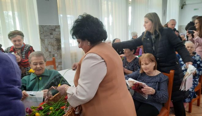 Senioarele Căminului pentru Persoane Vârstnice din Constanța, vizitate de femeile social-democrate - img20240307wa0041-1709804420.jpg