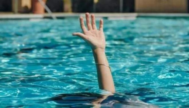 Alertă 112! Bărbat de 40 de ani, înecat într-o piscină - img3-1656137266.jpg