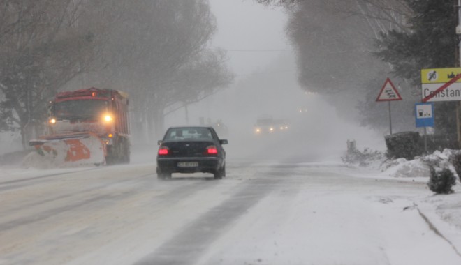Aproape 200 de persoane salvate din autoturismele înzăpezite în județul Constanța - img3937-1327674521.jpg