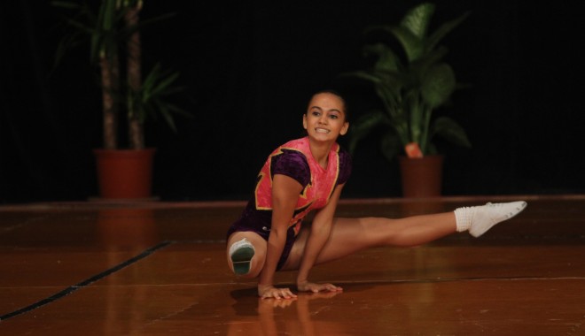 Gimnastică / Cupa Farul și CN de gimnastică aerobică și-a aflat participanții - img5326-1347793958.jpg