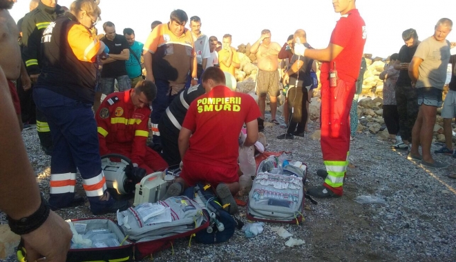 ÎNCĂ UN BĂRBAT MORT, după ce s-a aventurat în apele mării, la Vama Veche - img54091499189709-1499678955.jpg
