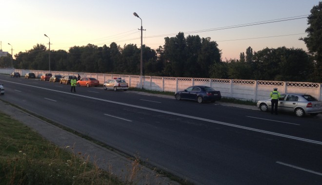 Distracția în Vama Veche dăunează grav…permisului de conducere! - img5743-1405324481.jpg