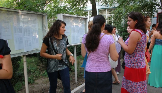 Cu ce note s-a promovat Titularizarea - img59911375167706-1375689099.jpg